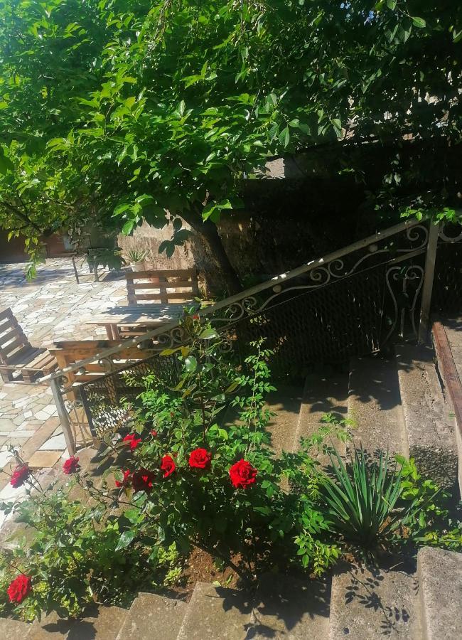 Elegaya Guest House Iczewan Zewnętrze zdjęcie