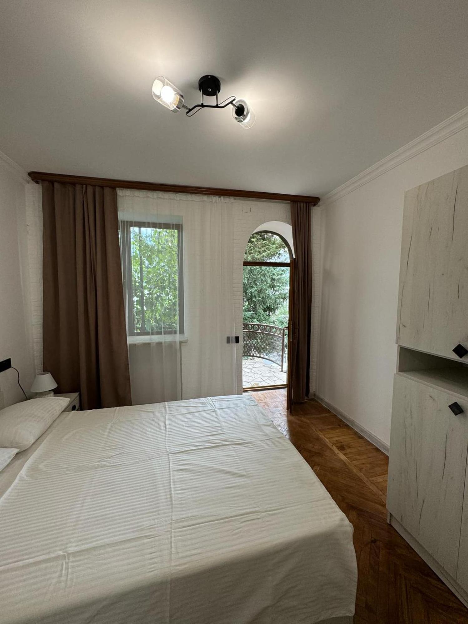 Elegaya Guest House Iczewan Zewnętrze zdjęcie
